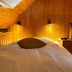 Ferienhaus 70s-style Summer House Near