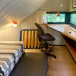 70s-style Summer House Near *