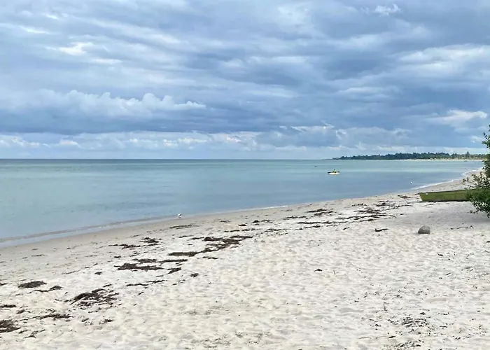 Hébergement de vacances 70s-style Summer House Near *